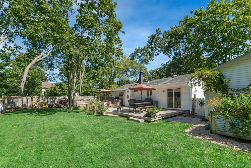 58 Reeves Road Center Moriches, NY 11934