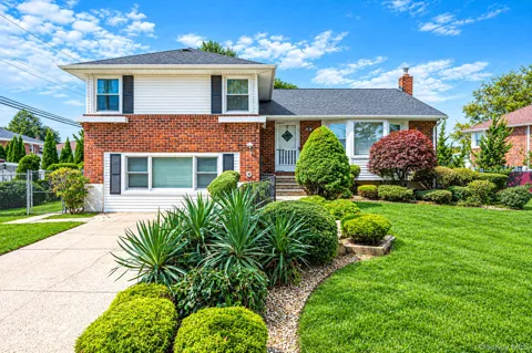 3 Rosewood Drive