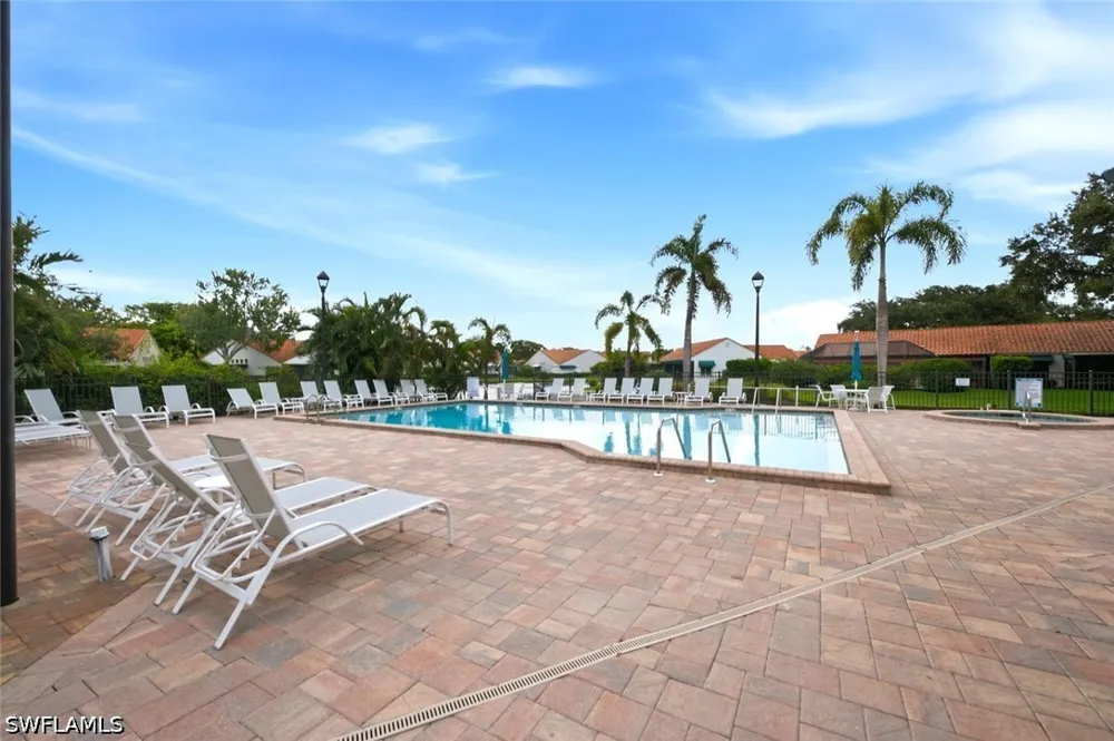 Reef Point Circle Naples, FL 34108