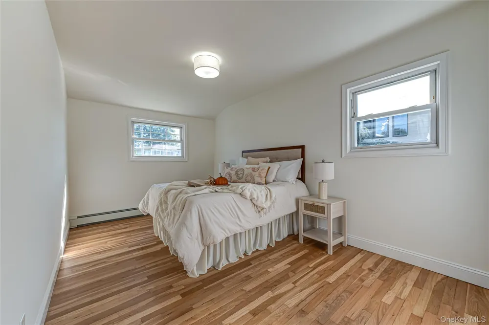 6 Evy Court Sayville, NY 11782