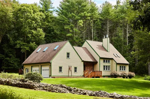 5 Ross Lane
