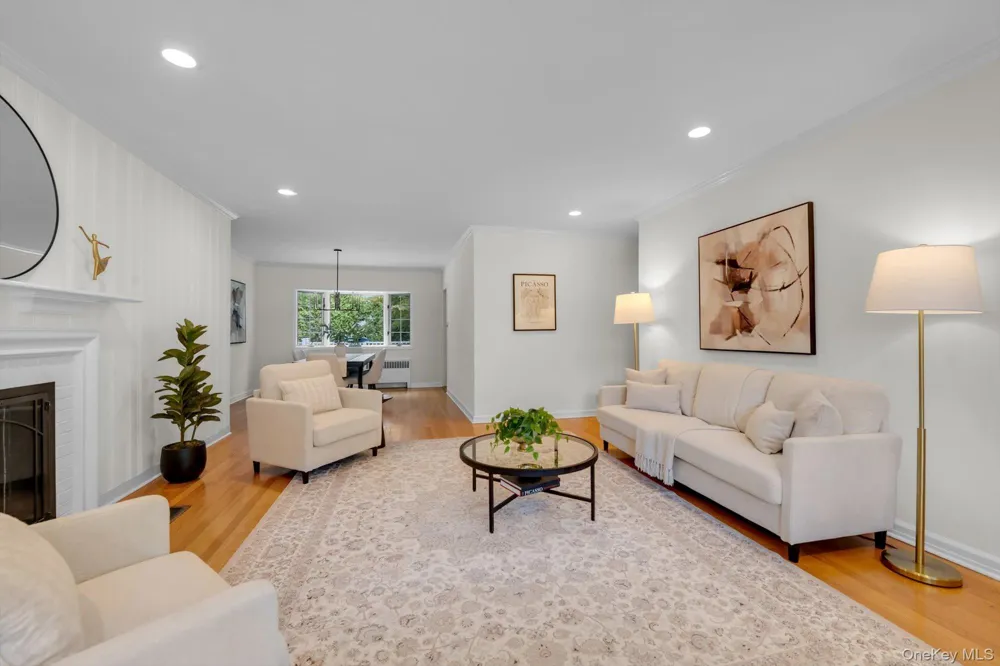 3 South Court Port Washington, NY 11050