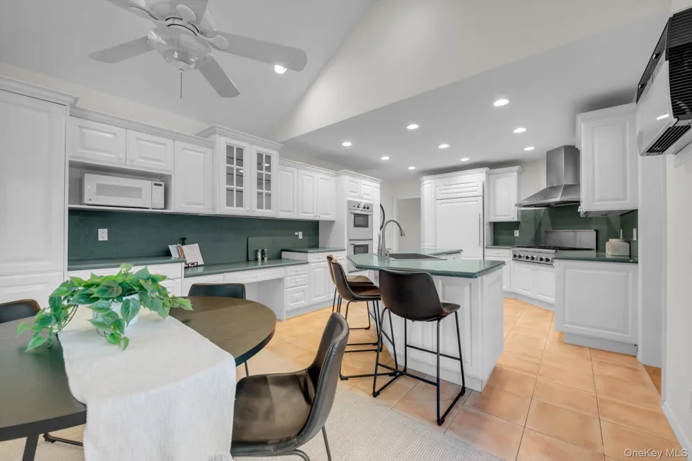 3 South Court Port Washington, NY 11050