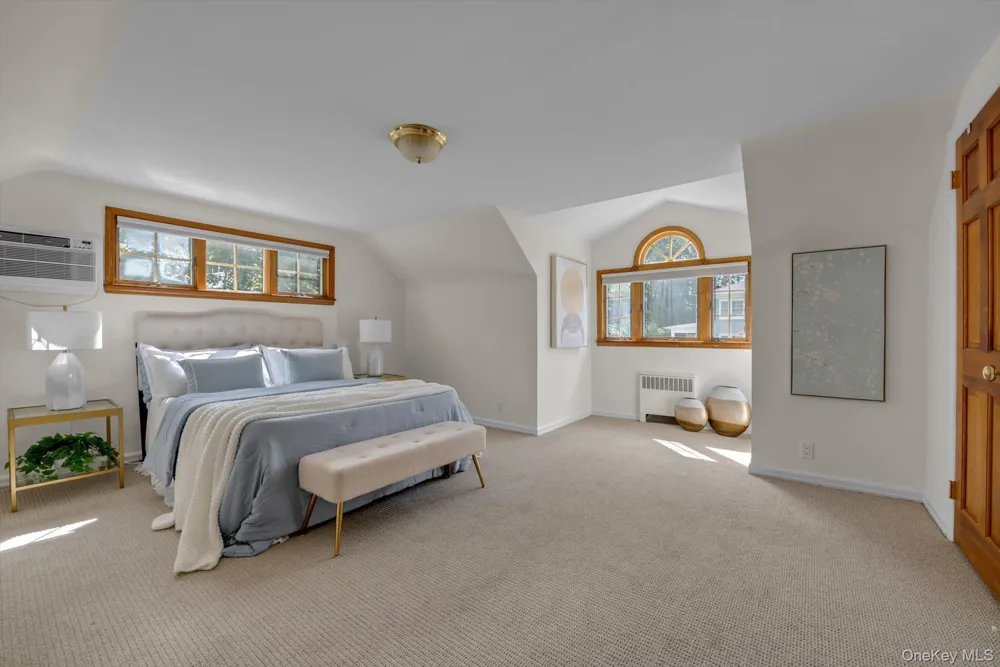 3 South Court Port Washington, NY 11050
