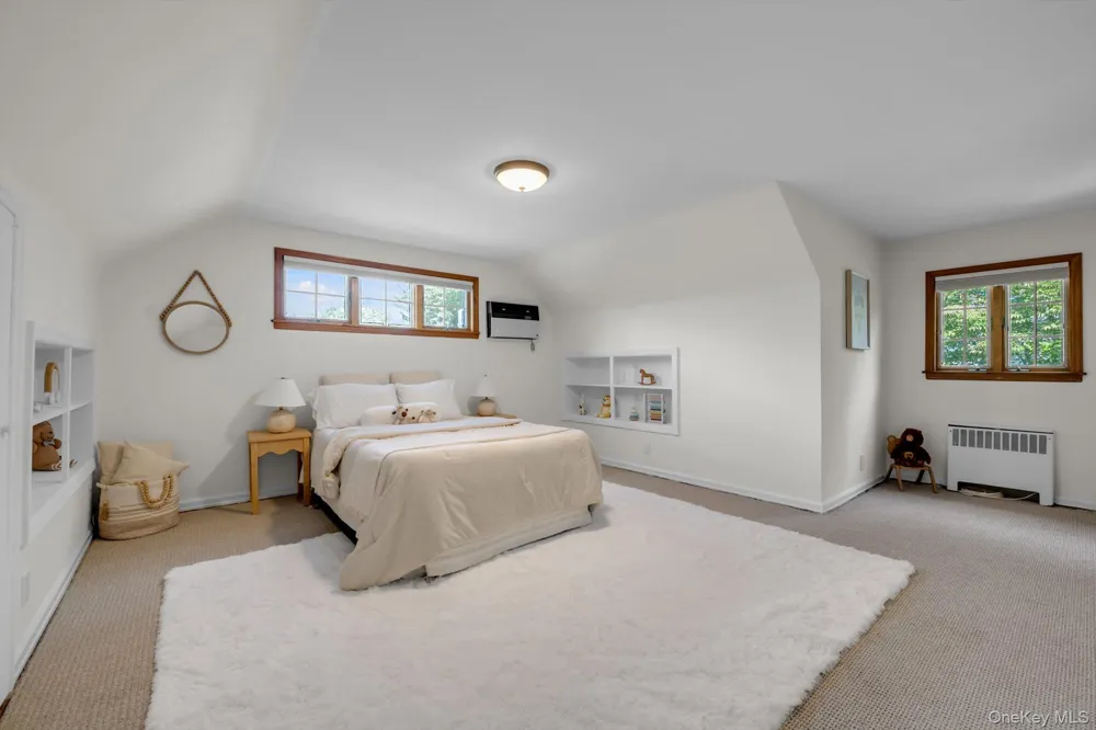 3 South Court Port Washington, NY 11050