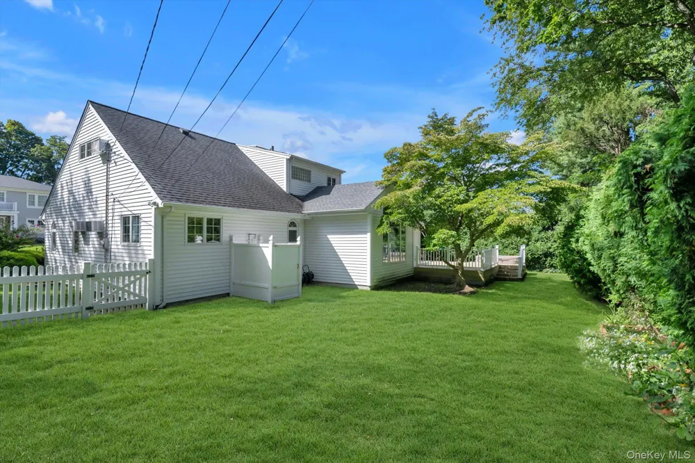 3 South Court Port Washington, NY 11050