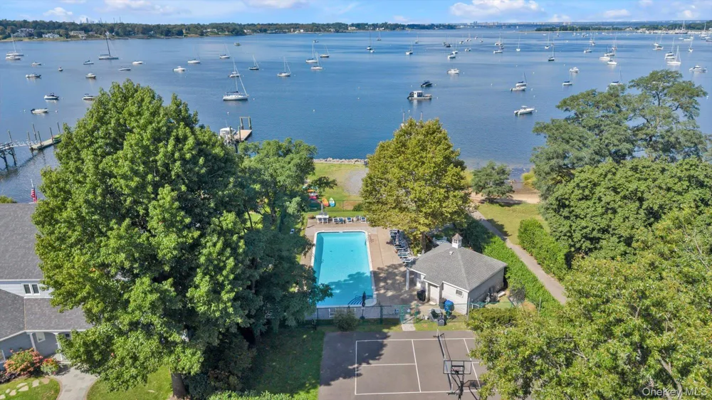 3 South Court Port Washington, NY 11050