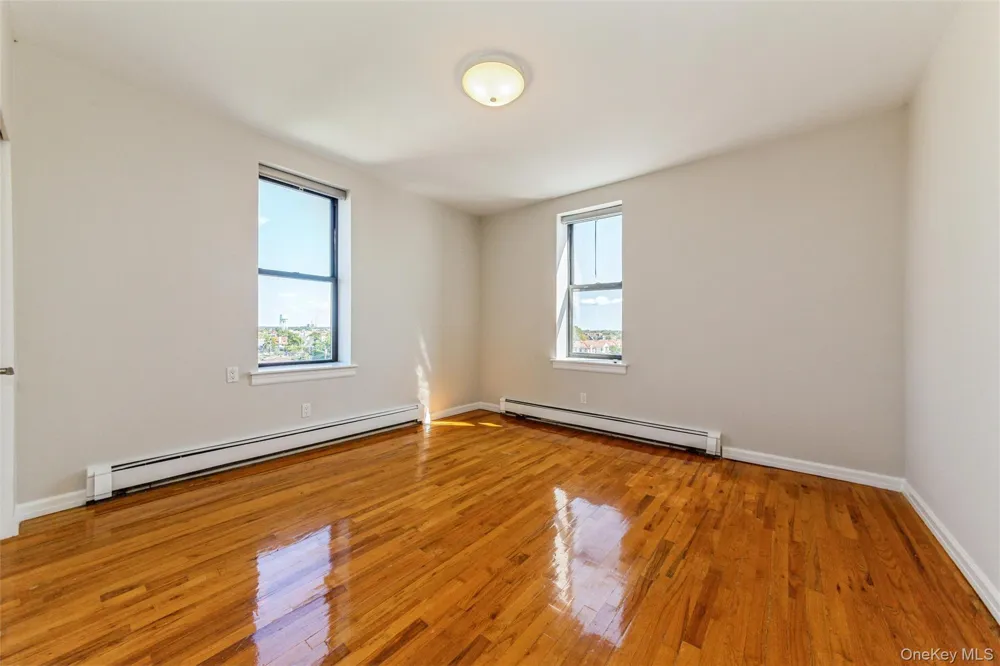 25 W Broadway #503 Long Beach, NY 11561
