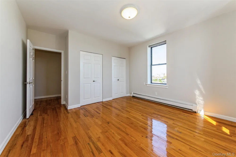 25 W Broadway #503 Long Beach, NY 11561
