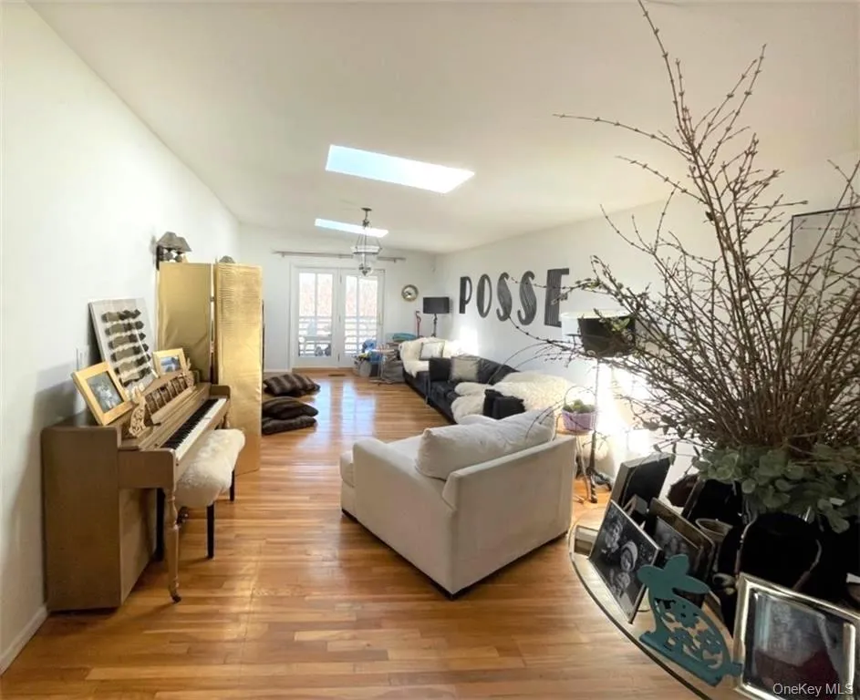 23 Greenville Road Scarsdale, NY 10583