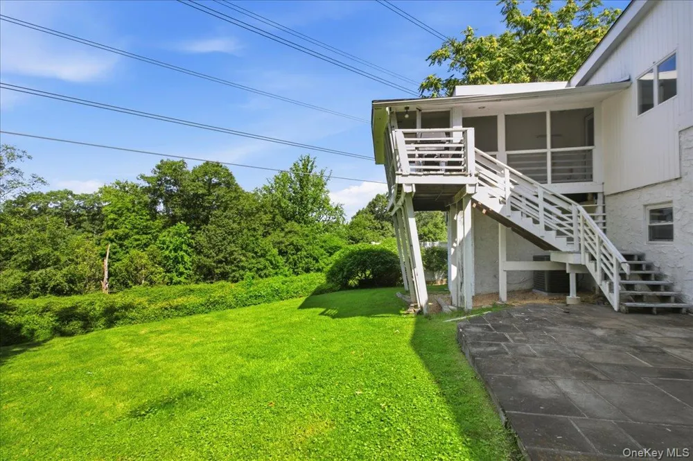 23 Greenville Road Scarsdale, NY 10583