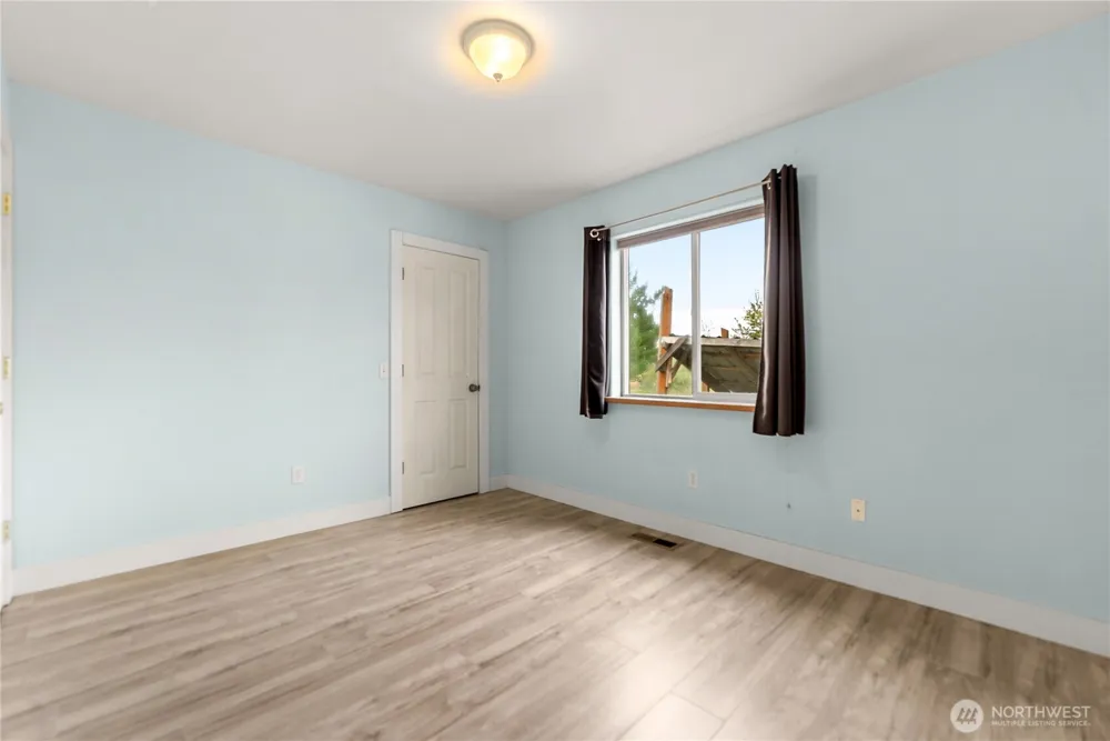 6 Peacock Lane Omak, WA 98841