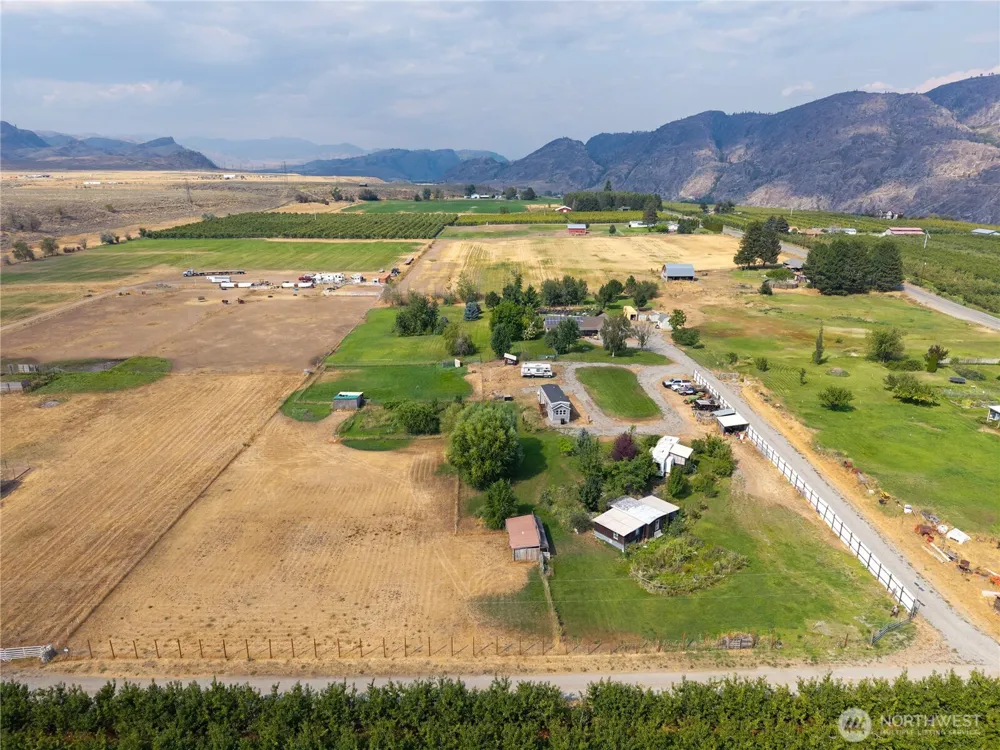 4 Peacock Lane Omak, WA 98841