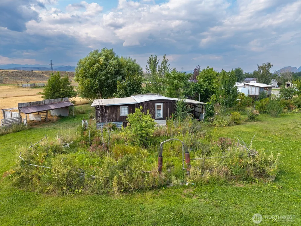 4 Peacock Lane Omak, WA 98841