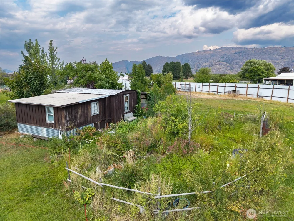 4 Peacock Lane Omak, WA 98841