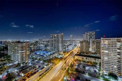 1980 S Ocean Dr #11M