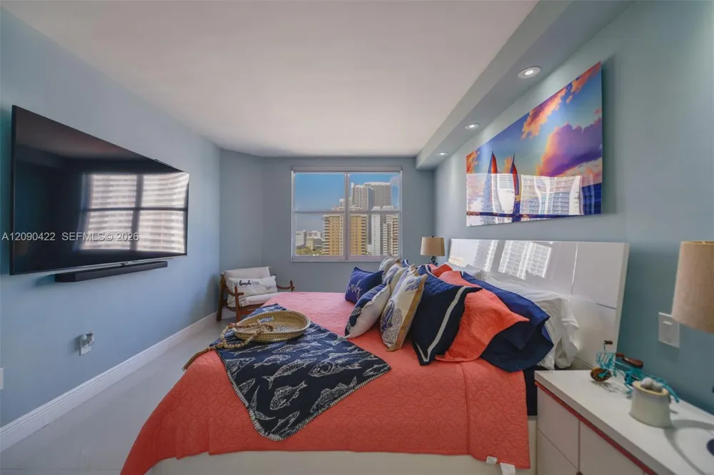 1980 S Ocean Dr #11M Hallandale Beach, FL 33009
