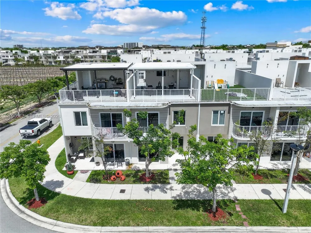 25813 SW 145th Ave Homestead, FL 33032