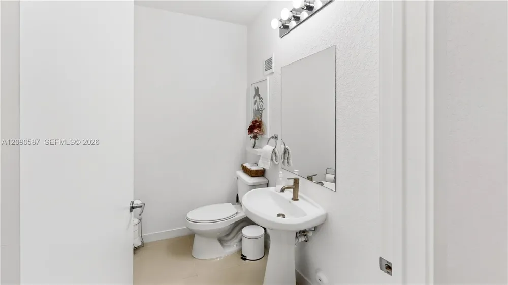 25813 SW 145th Ave Homestead, FL 33032