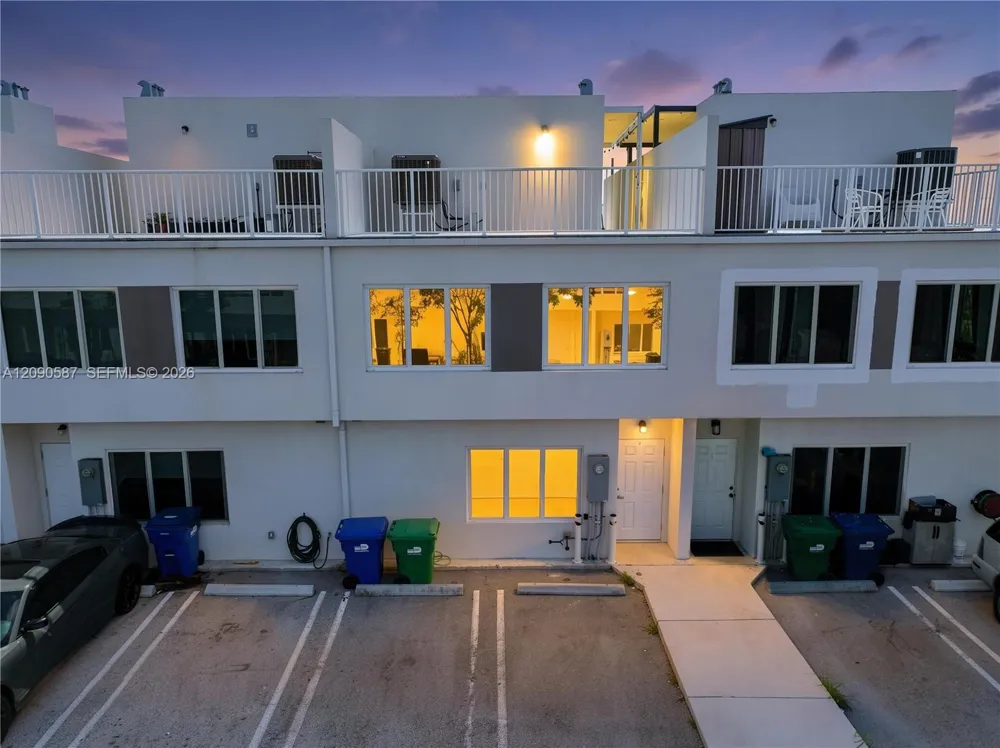25813 SW 145th Ave Homestead, FL 33032