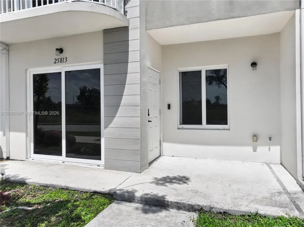 25813 SW 145th Ave Homestead, FL 33032