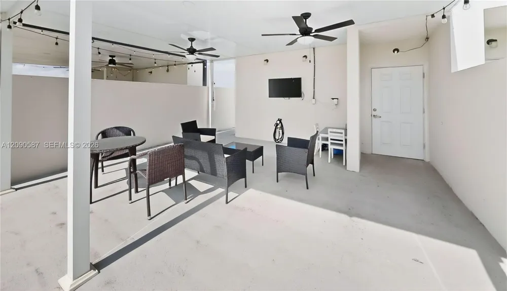 25813 SW 145th Ave Homestead, FL 33032