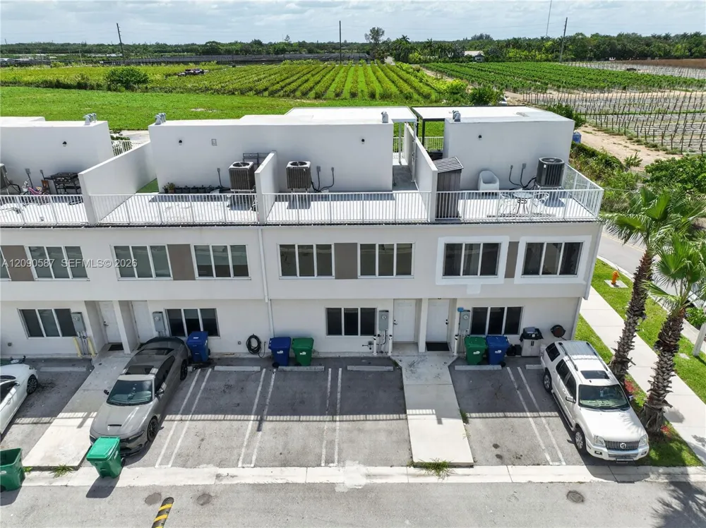 25813 SW 145th Ave Homestead, FL 33032