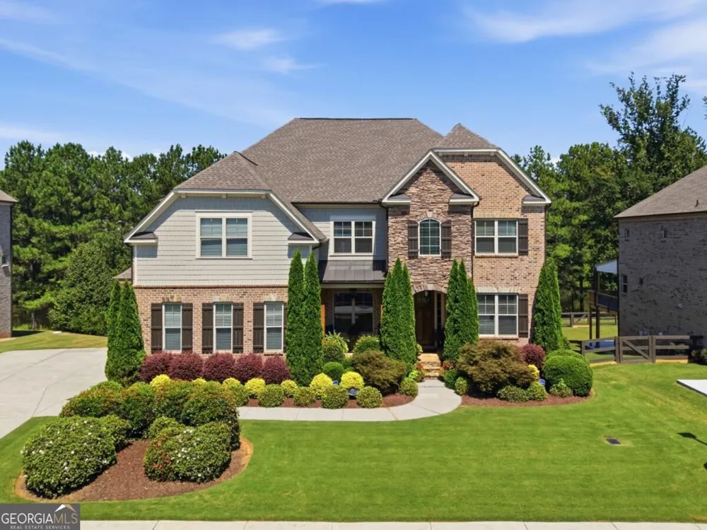 3825 Lakehurst WAY Cumming, GA 30040