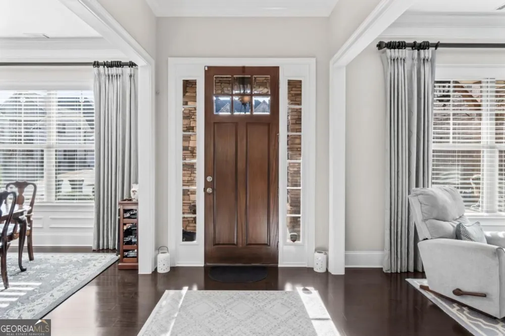 3825 Lakehurst WAY Cumming, GA 30040