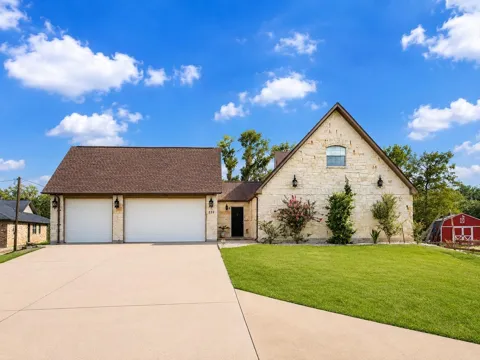 228 Fawn Trail