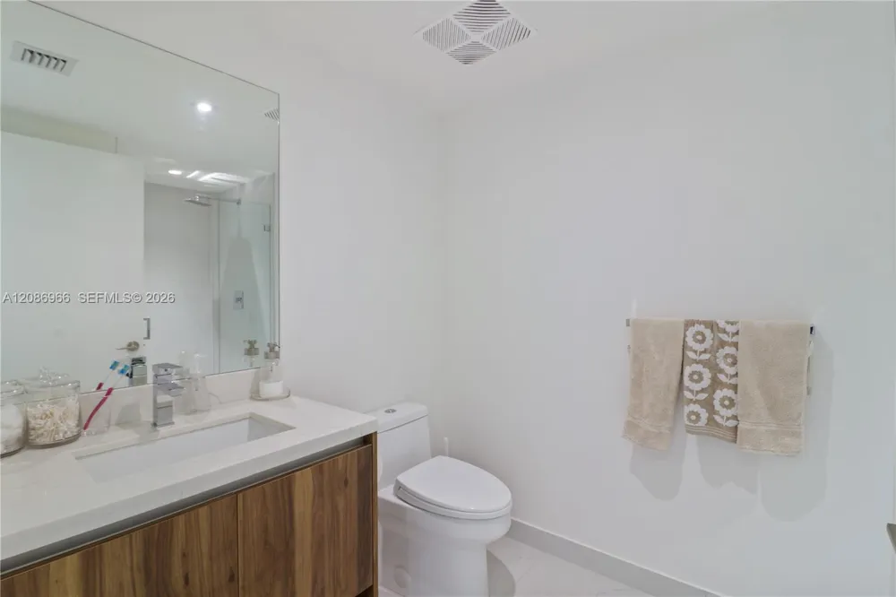 9901 W W Bay Harbor Dr #503 Bay Harbor Islands, FL 33154