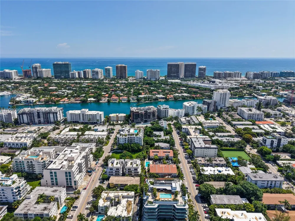 9901 W W Bay Harbor Dr #503 Bay Harbor Islands, FL 33154