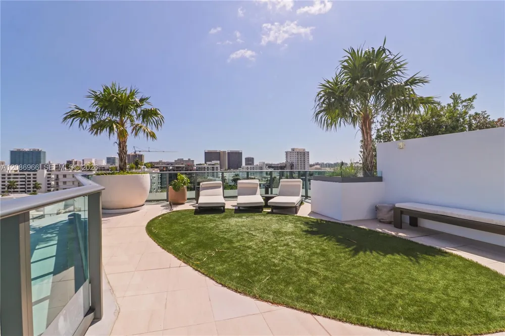 9901 W W Bay Harbor Dr #503 Bay Harbor Islands, FL 33154