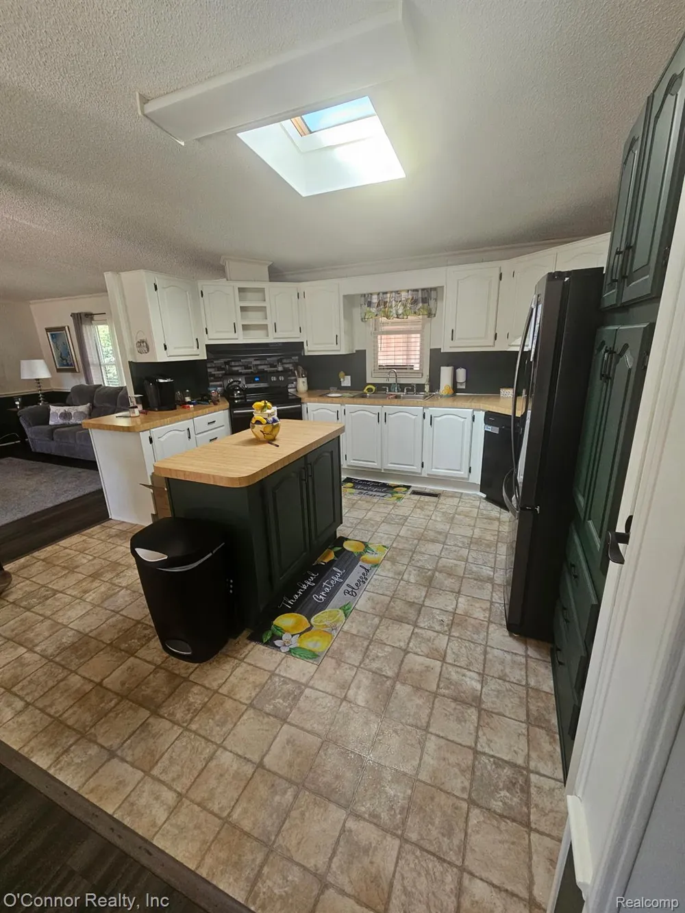 3333 Ravenswood #52 Marysville City, MI 48040