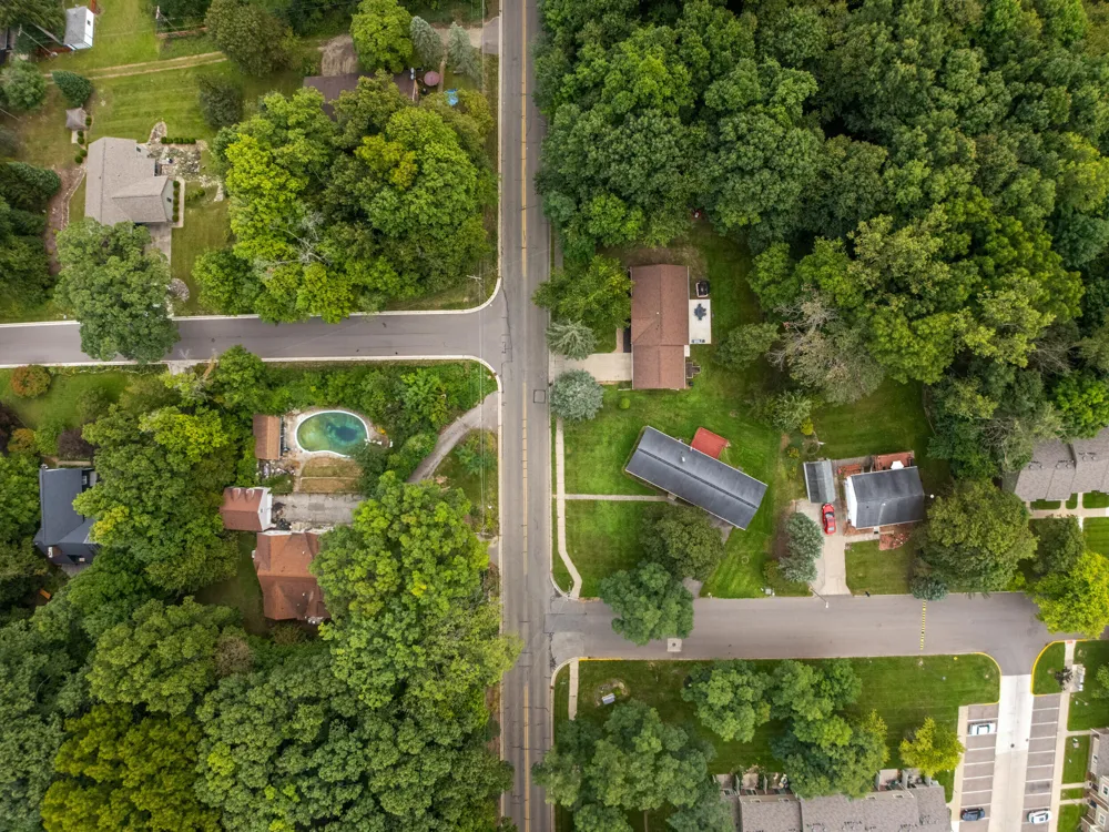 190 W Bacon Street Hillsdale City, MI 49242