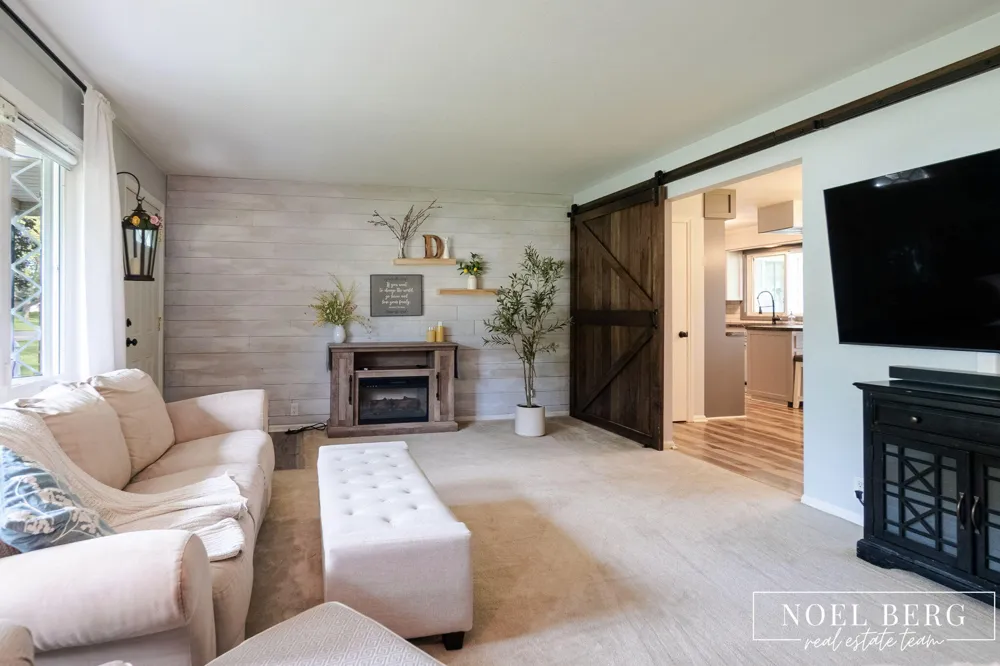 1216 Sycamore Drive Georgetown Charter Township, MI 49428