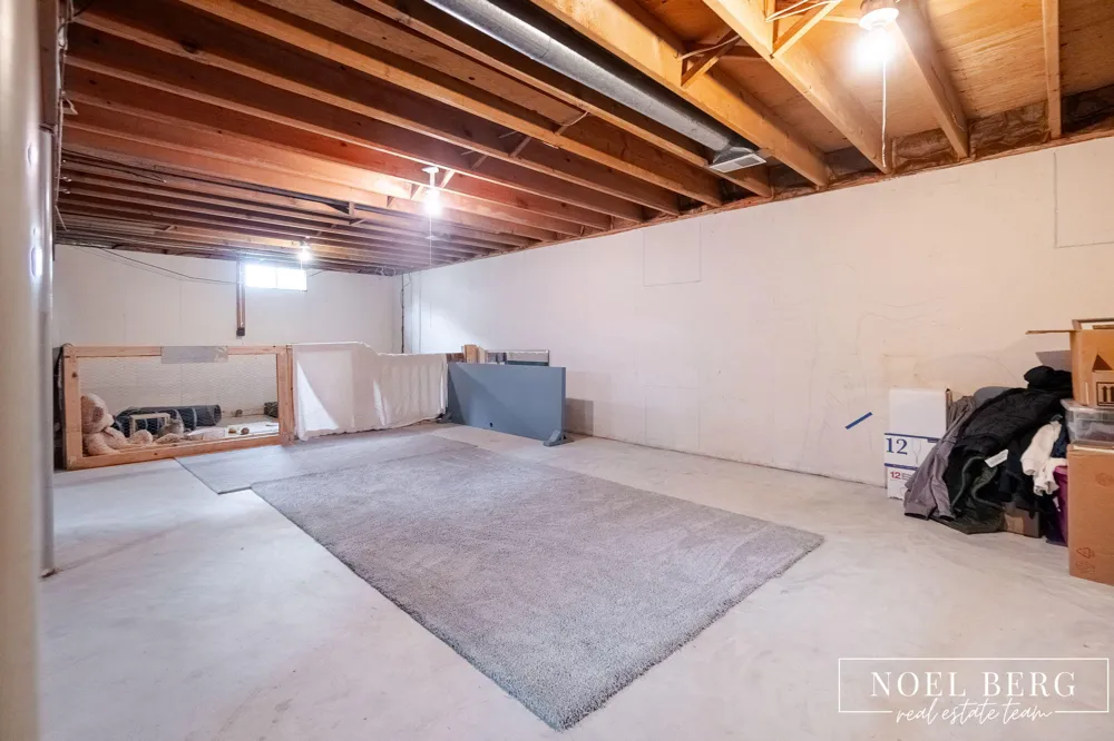 1216 Sycamore Drive Georgetown Charter Township, MI 49428