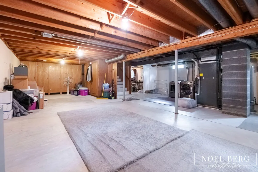 1216 Sycamore Drive Georgetown Charter Township, MI 49428