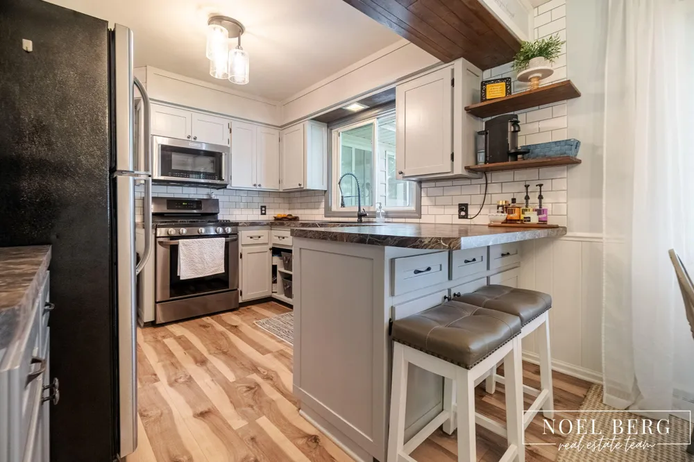 1216 Sycamore Drive Georgetown Charter Township, MI 49428