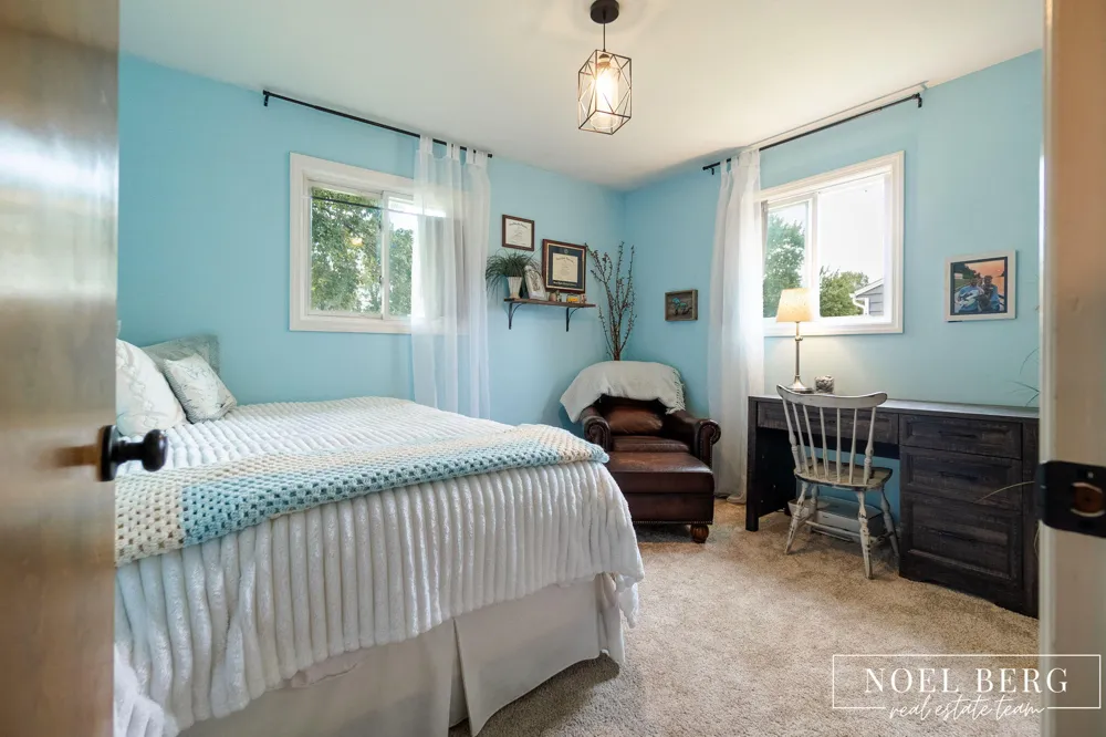 1216 Sycamore Drive Georgetown Charter Township, MI 49428