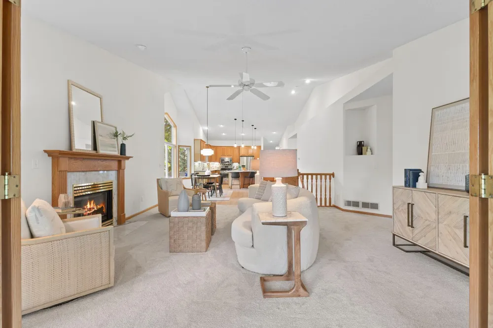 1478 Violet Lane Eagan, MN 55122