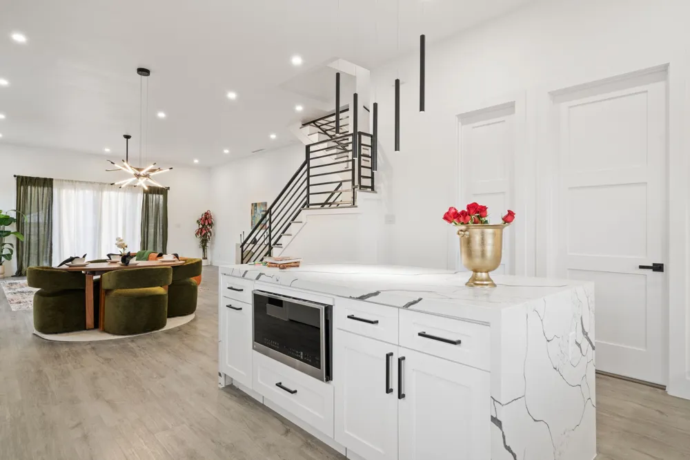 1919 Pollard Street Dallas, TX 75208
