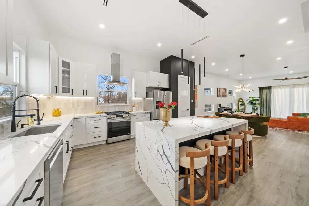 1919 Pollard Street Dallas, TX 75208