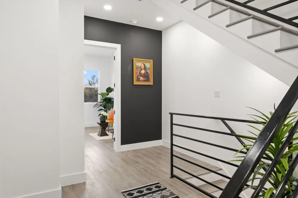 1919 Pollard Street Dallas, TX 75208