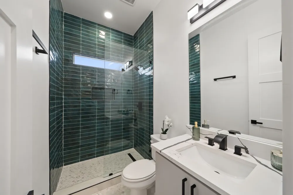 1919 Pollard Street Dallas, TX 75208