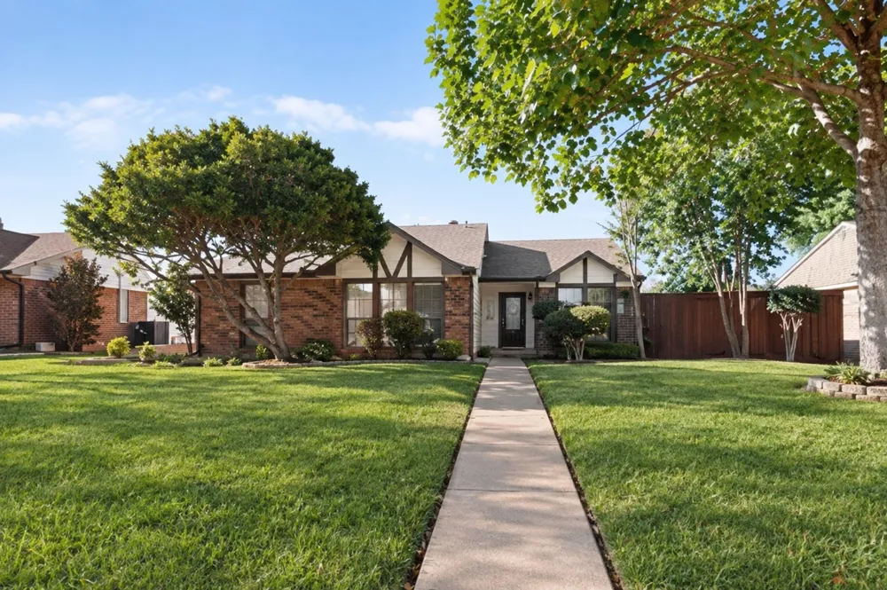 19044 Bilbrook Lane Dallas, TX 75287