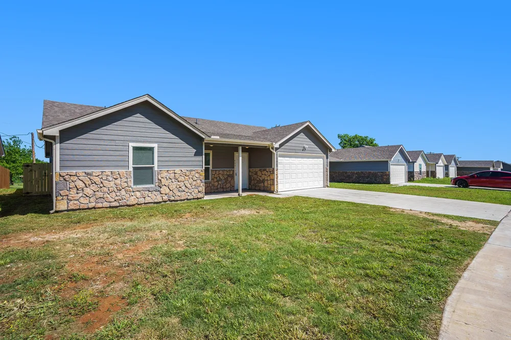 405 Whitney Court Rio Vista, TX 76093