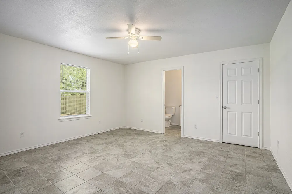 405 Whitney Court Rio Vista, TX 76093