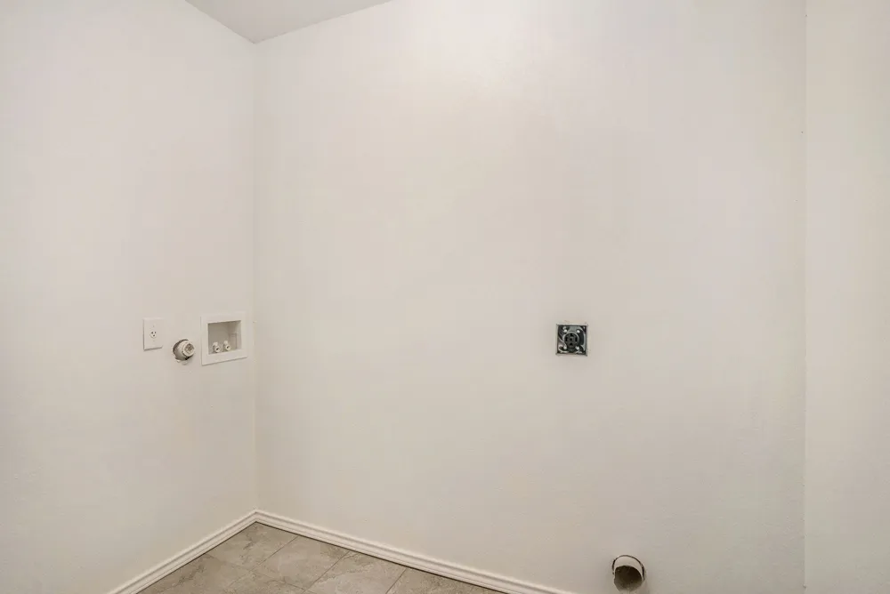 405 Whitney Court Rio Vista, TX 76093