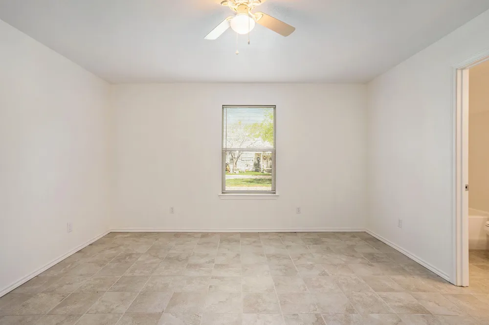 405 Whitney Court Rio Vista, TX 76093